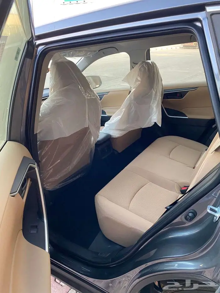 راف فور XLE دبل 2025 ابيض و رمادي كاش و اقساط 6