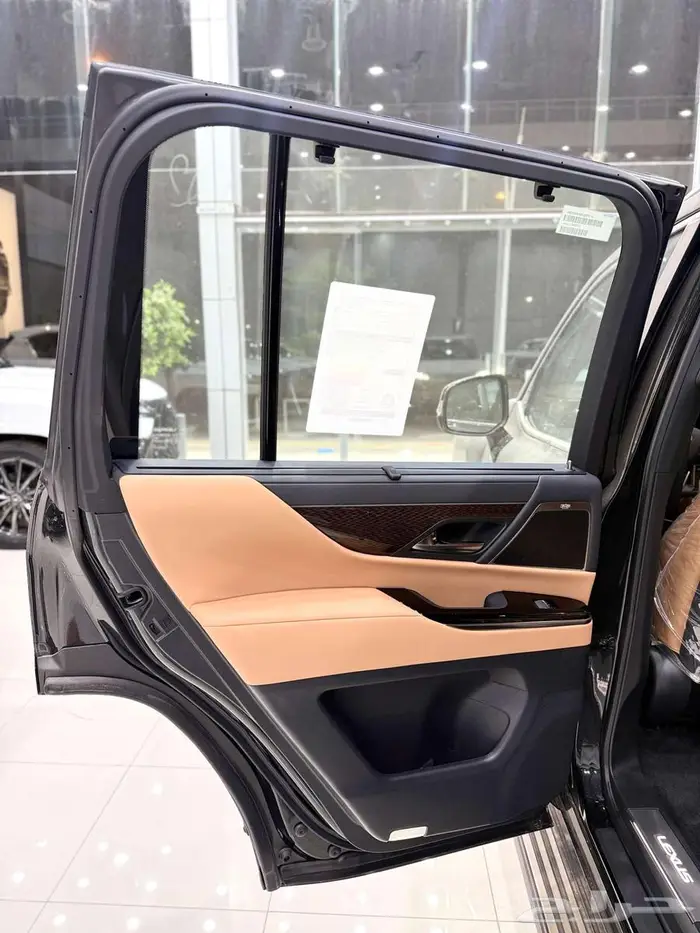 لكزس ( LX 700 BH ) هايبرد موديل 2025 أقل الأسعار 21