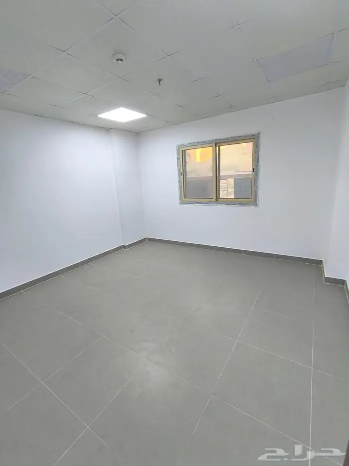 مكتب للإيجار حي الزهراء مدينة جدة 1