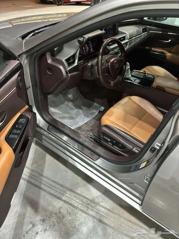 لكزس اي اس 300 هايبرد ES300h موديل 2019 8