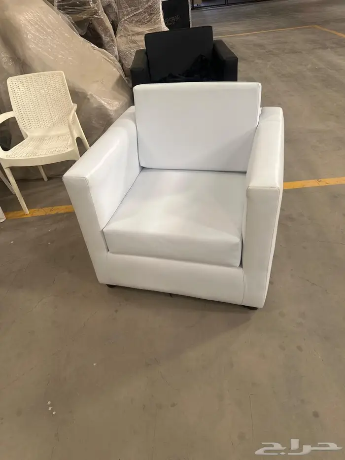 كراسي ملكية شبه جديد وكراسي اجتماعات 6