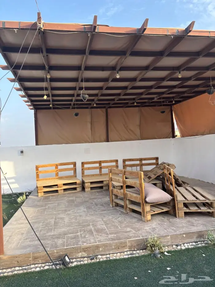 Oمظله حديد برجوله 5-5 وقزاز اثنين 1