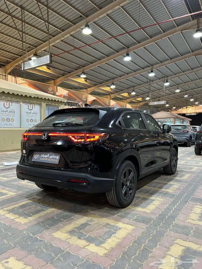 عرض خاص هوندا HRV نص فل موديل 2025 بطاقه جمركيه 4