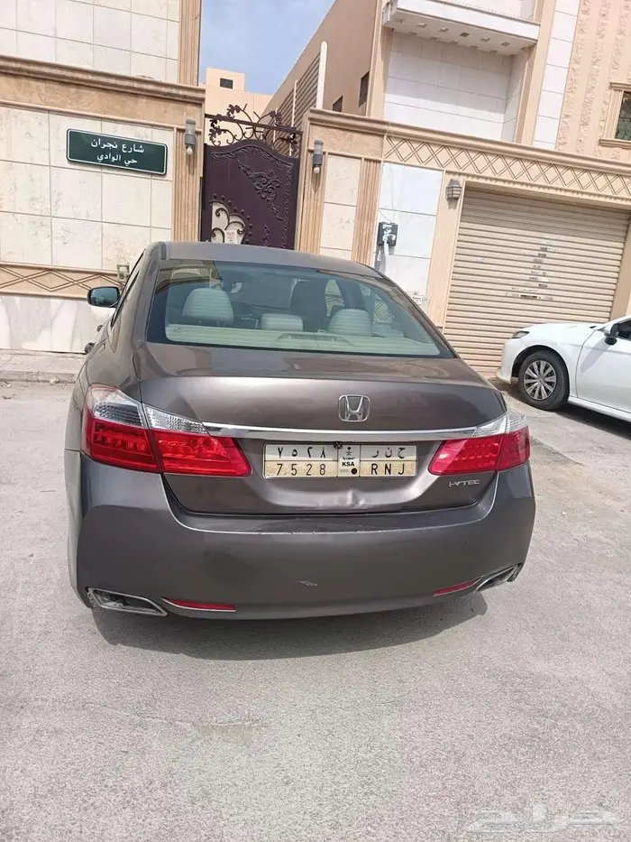 هوندا اكورد 2015 3
