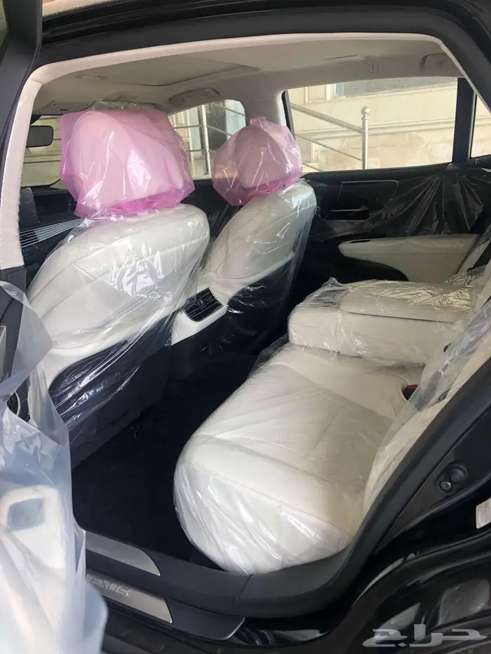 لكزس LS 350 AA 2025 سعودي بنزين أسود داخل أبيض 6