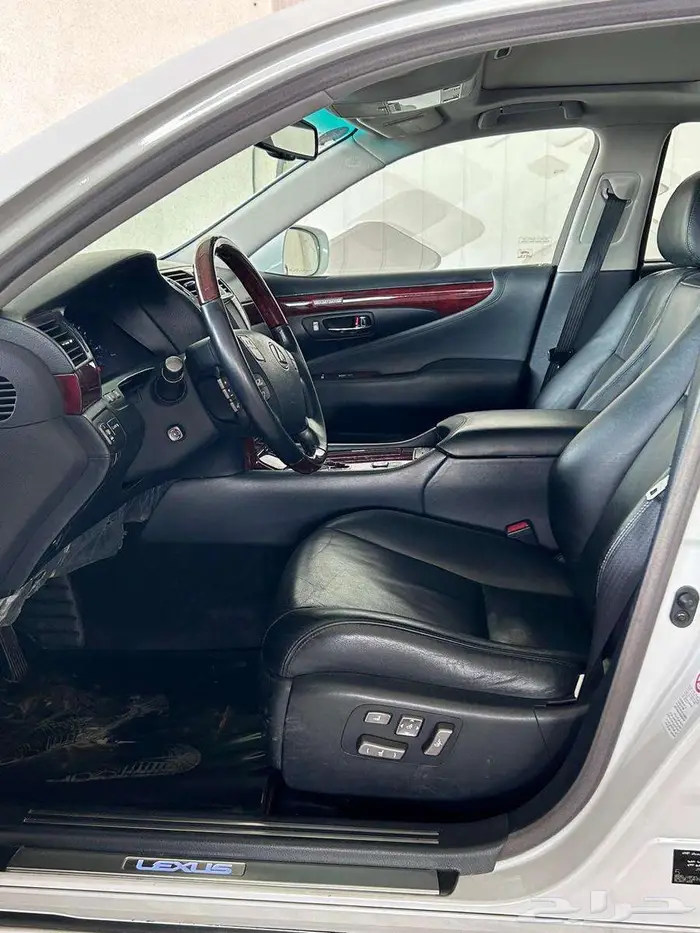 لكزس 460 LS 2012 13