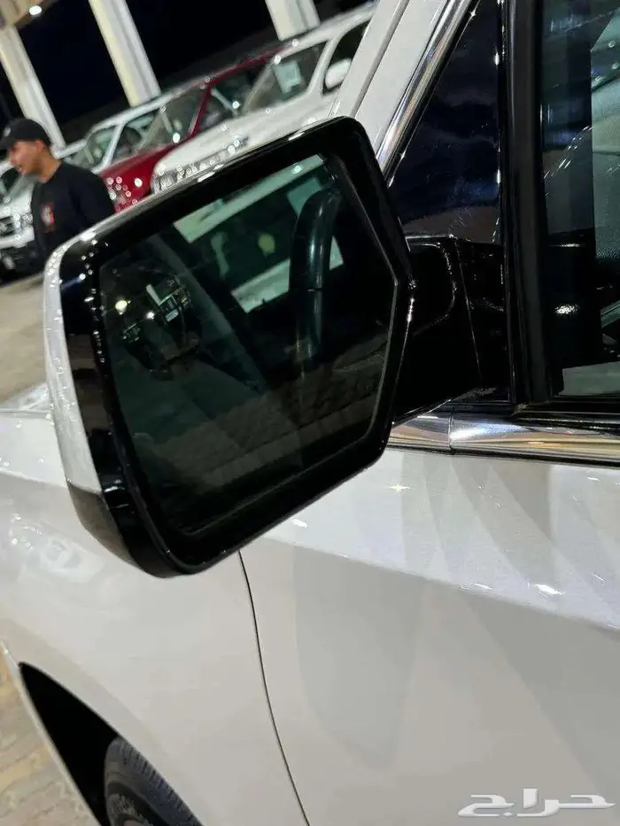 للبيع شيفرولية تاهو 2019 دبل LT-2 سعودي وارد الجميح 16