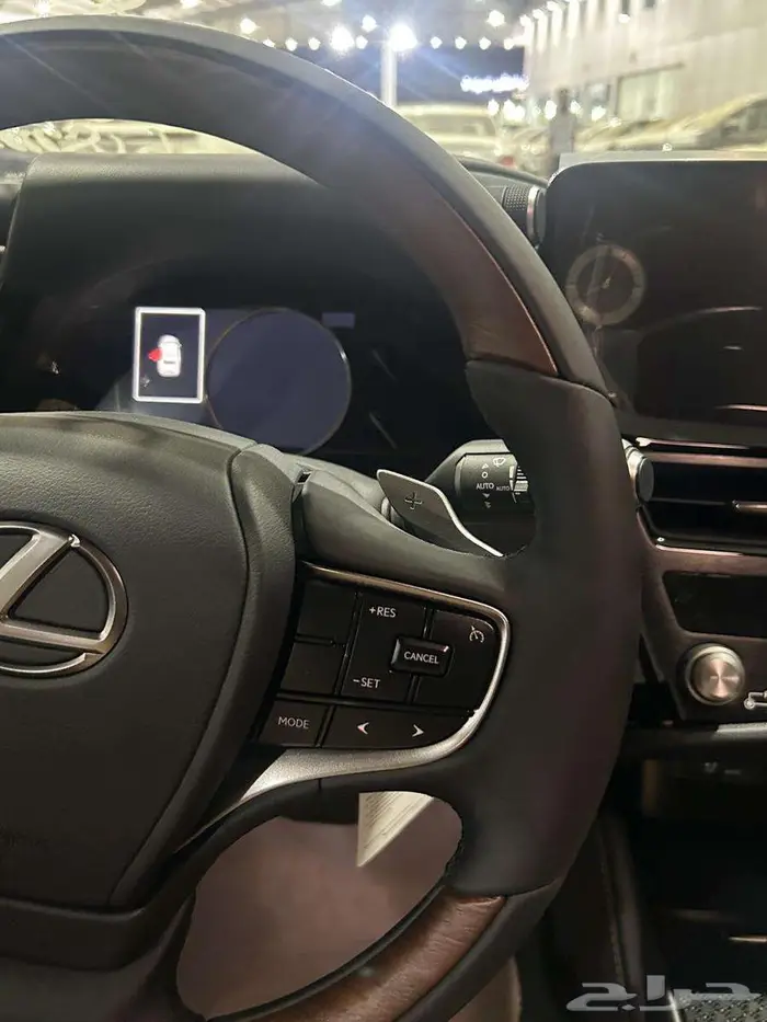 لكزس ES350 2025 6