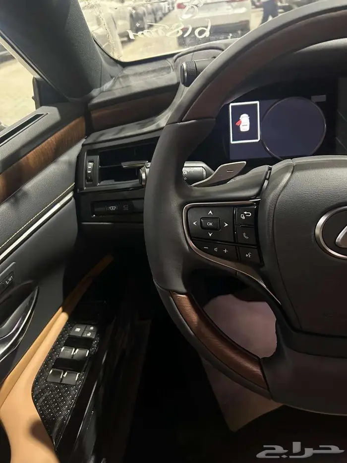 لكزس ES350 2025 5