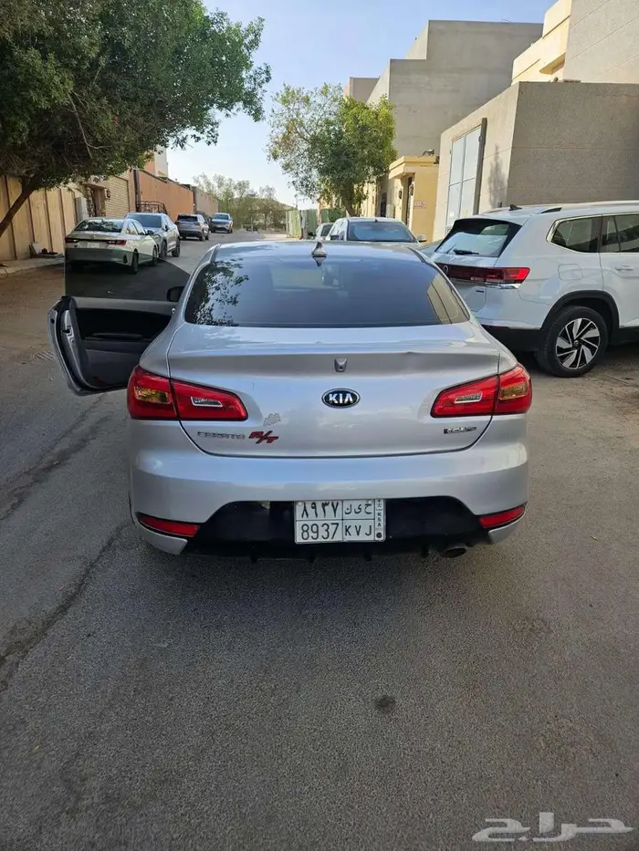 سيراتو كوبيه 2016 6