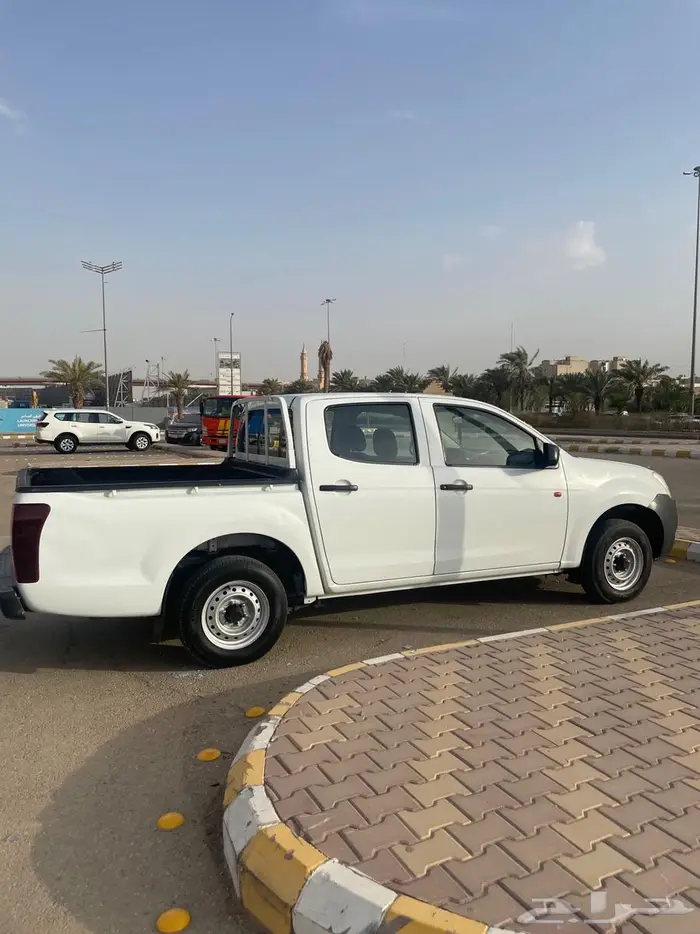 للايجار ايسوزو غمارتين ديزل 0