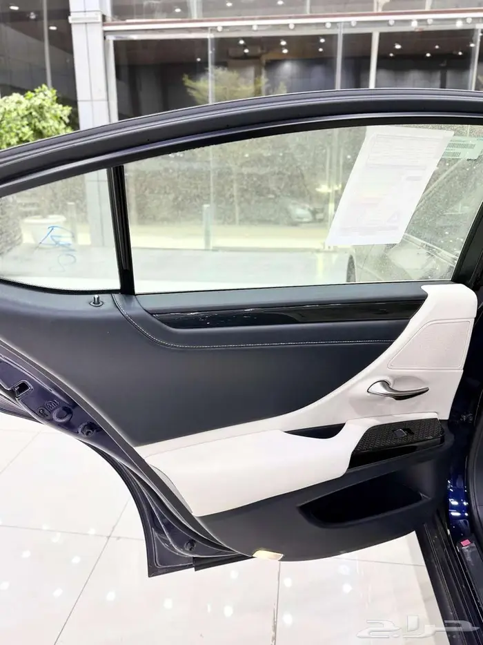 لكزس ( ES 250 AA ) موديل 2025 أقل الأسعار 22