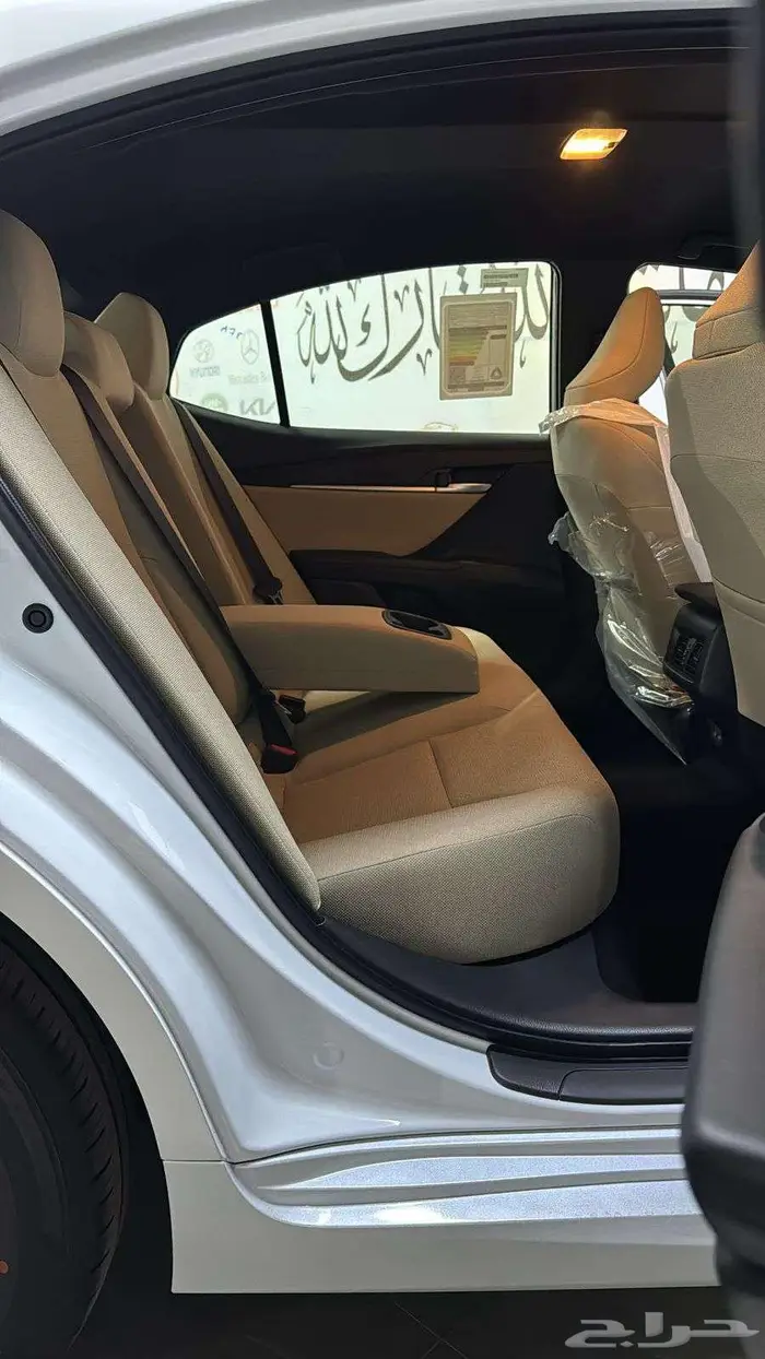 تويوتا كامري Eستاندر بنزين سعودي2025-117300 4