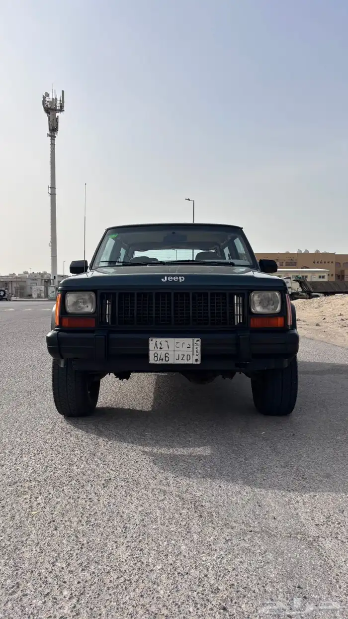 جيب. شيروكي 94 13