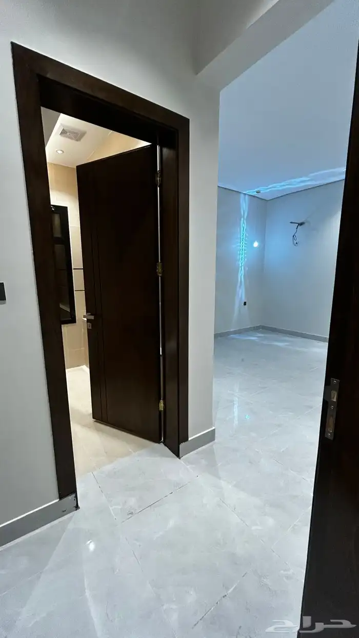 شقه ارضيه للبيع حي البوادي 2