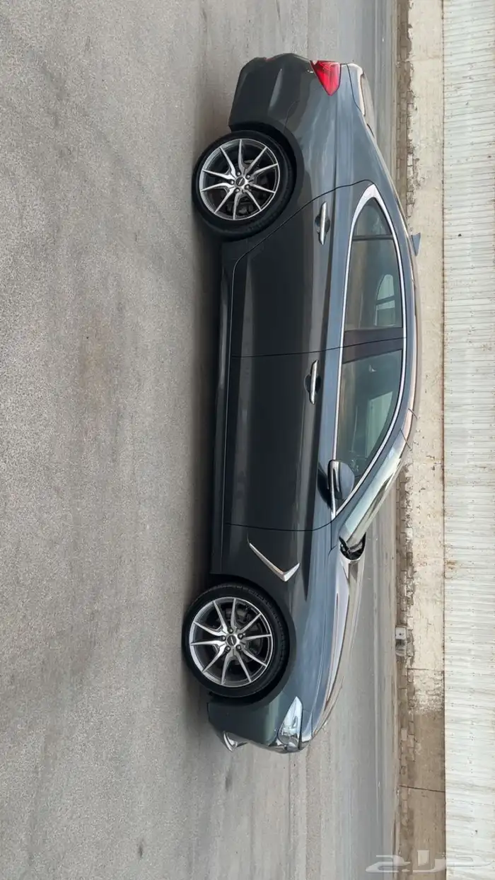 جنسس G70 نظييف تحت الضمان 5