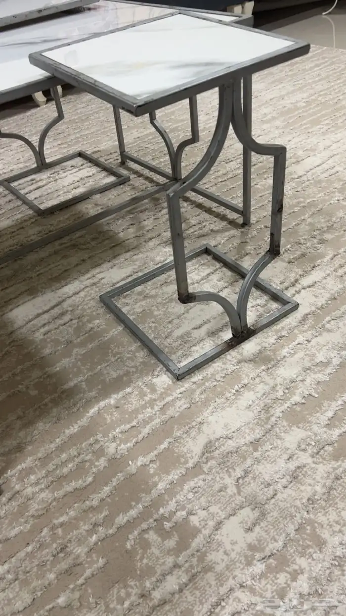 طاولة 2