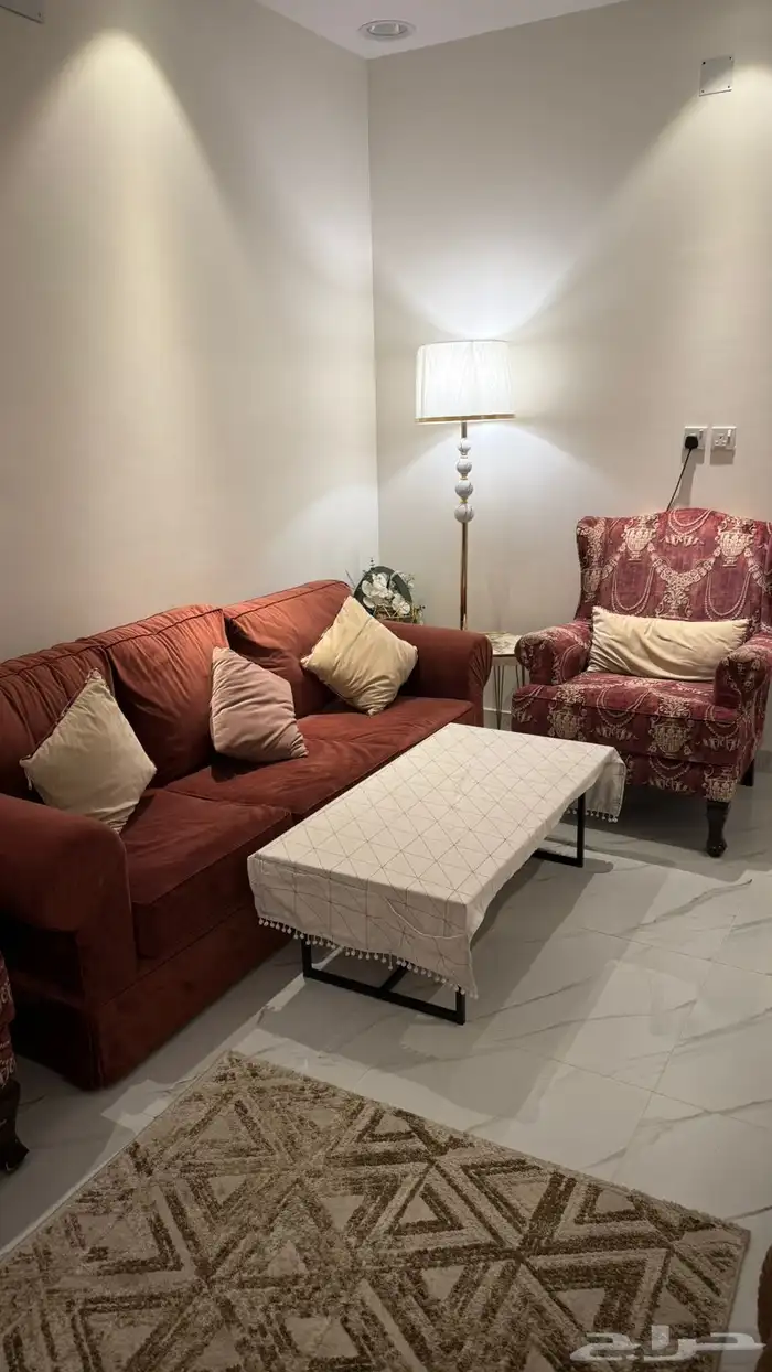 كنب للبيع من دار الشيراز 0