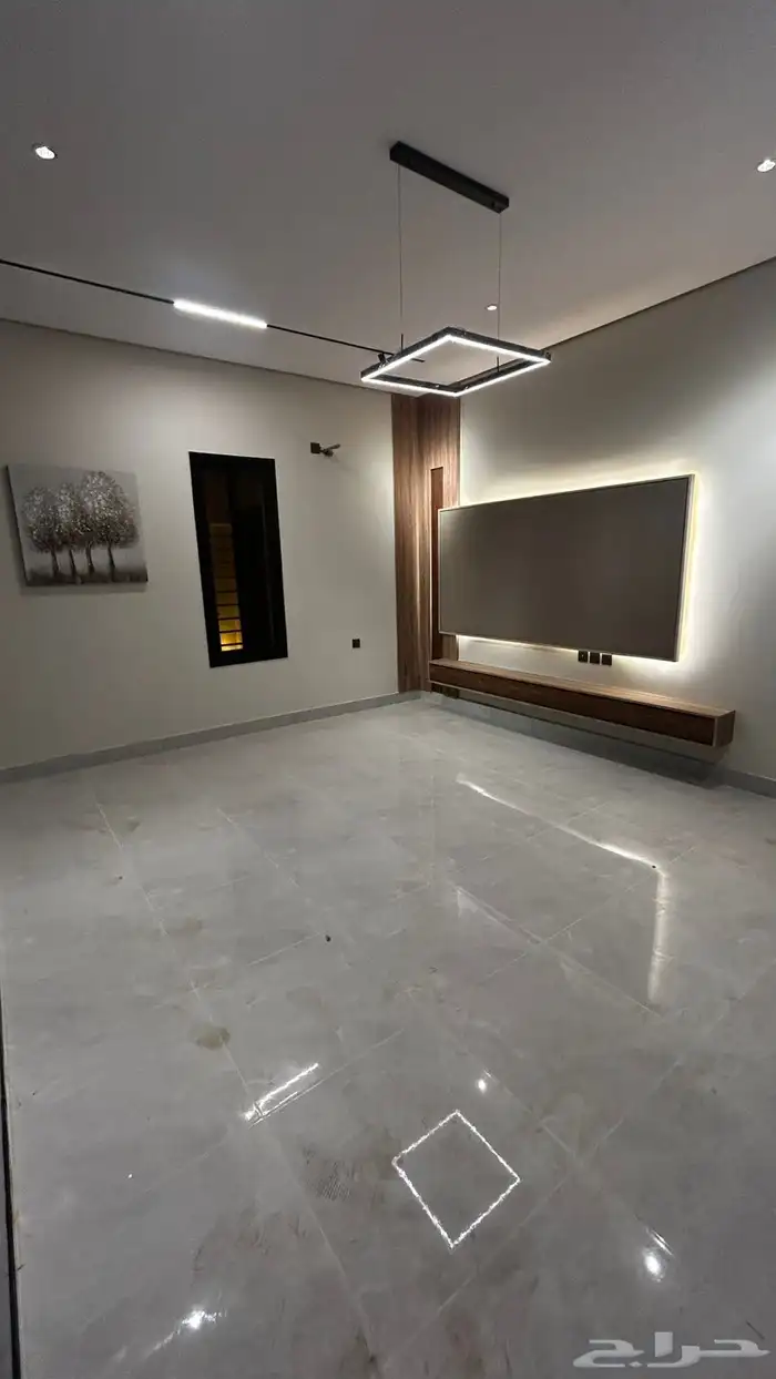 شقه ارضيه للبيع حي البوادي 1