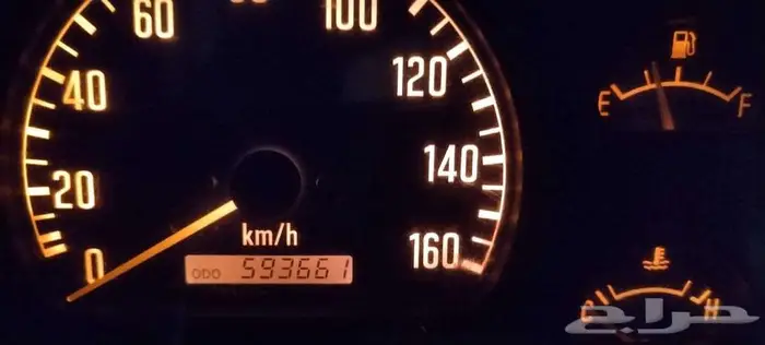 للبيع دينا كرين إيسوزو مع تادانو 3.5 طن 0