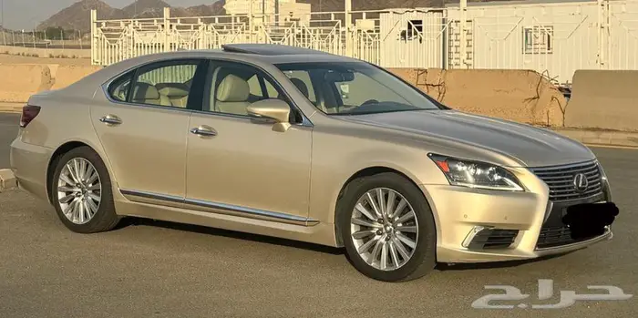 لكزس LS460 2015 0
