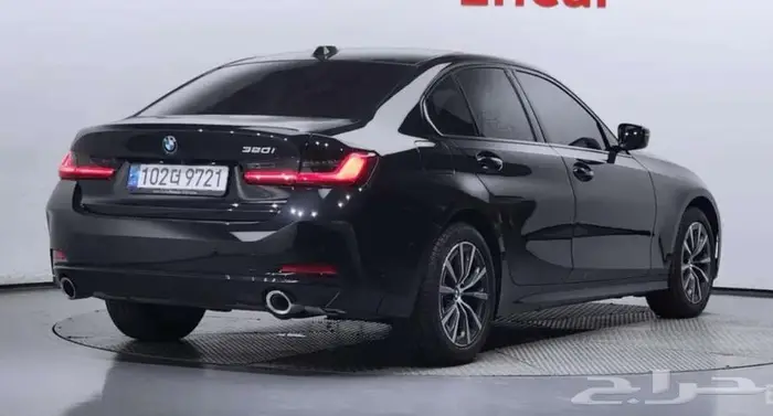 بي ام دبليو الفئة الثالثة BMW 3 Series 320i 2024 2
