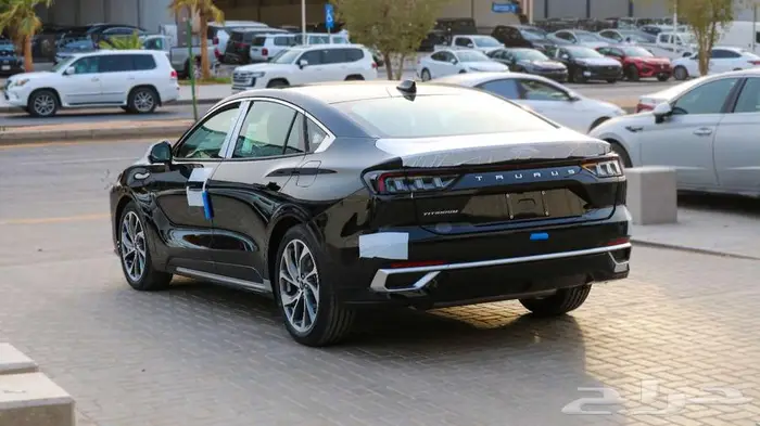 فورد تورس تيتانيوم موديل 2025 متوفر جميع الالوان كاش  اقساط 11