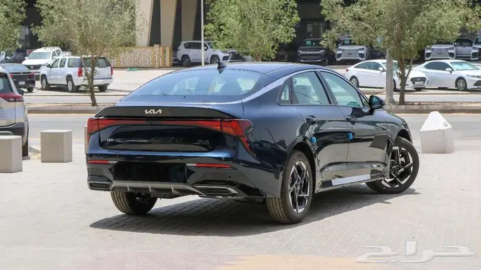كيا K5 2025 4