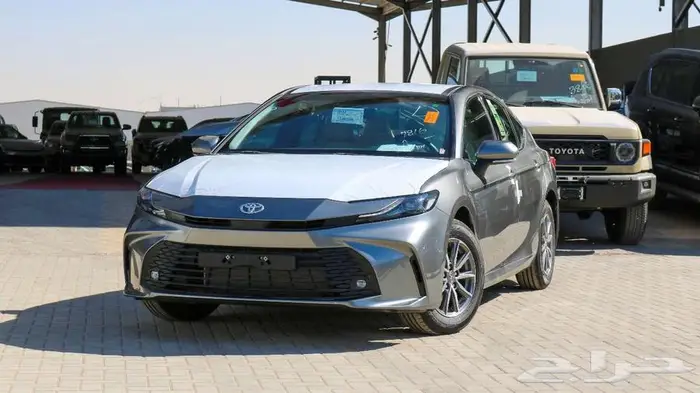 تويوتا كامري 2025 3