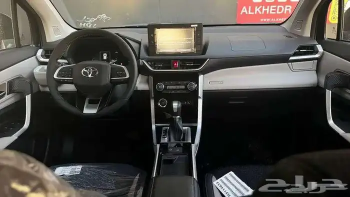 تويوتا فيلوز GLX موديل 2025 7