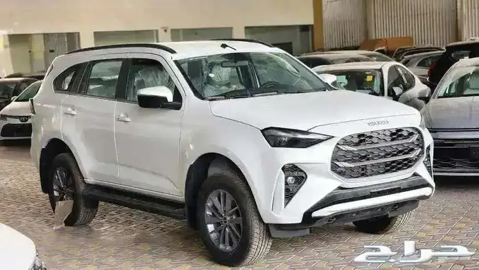 ايسوزو MUX فل كامل 2025 ديزل دبل كاش وتقسيط 0