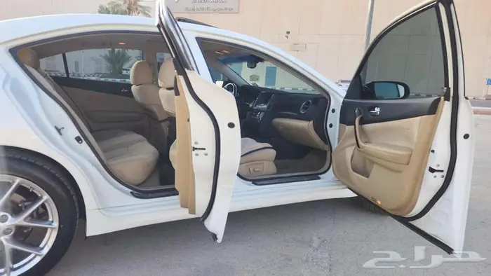 نيسان ماكسيما 2010 MAXIMA XTRONIC 8