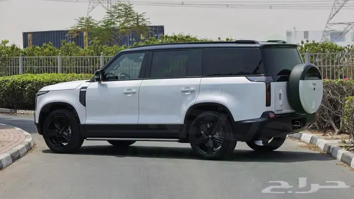 2025 ROX 01 VIP 1.5T Plug-in Hybrid اصفار مع ضمان 3