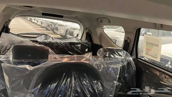 عرض خااص متسوبيشي اكسباندر كروس 2025 فل كامل 8