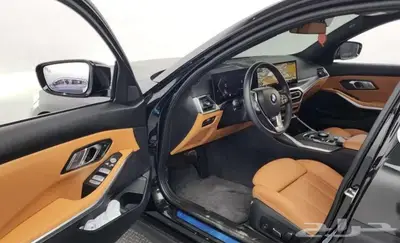 بي ام دبليو الفئة الثالثة BMW 3 Series 320i 2024 index