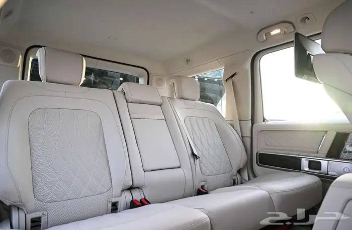 شركة البريمي لسيارات مرسيدس G63 10