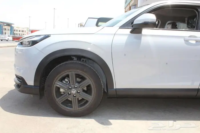 هوندا HR-V نص فل LX م2025 8