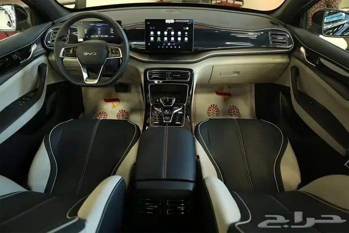 BYD تشين بلس 2024 أسلوب عصري وثقة على الطريق 5