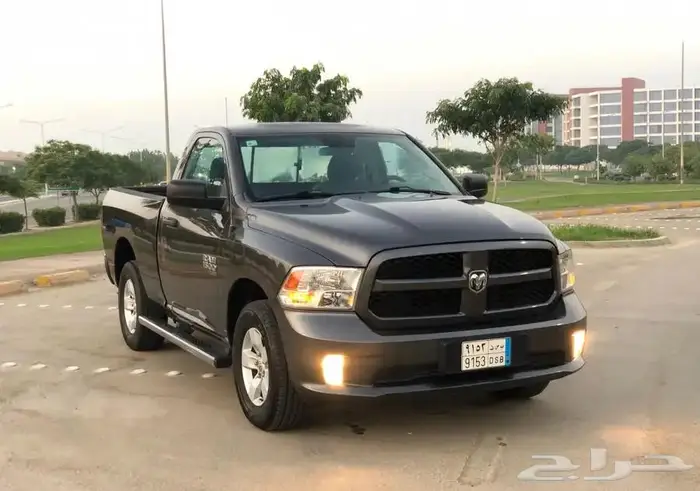 دودج رام 2019 غماره دبل 1500بنزين ممشي 108 ألفkm 1