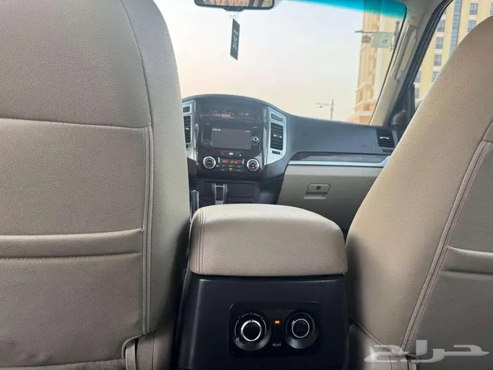 ميتسوبيشي باجيرو 7