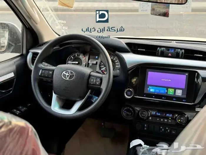 تويوتا هايلوكس ديزل 2.8 اتوماتك لدى شركة ابن ذياب 2