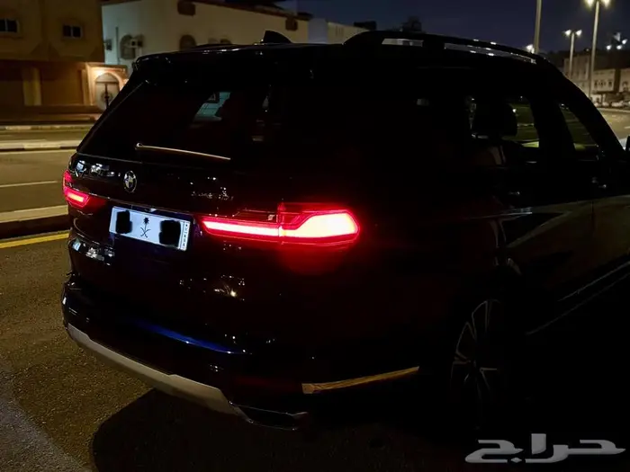 BMW X7 2021 مخزن اسود 10
