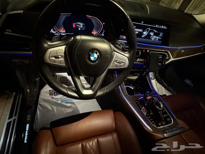 BMW X7 2021 مخزن اسود 19