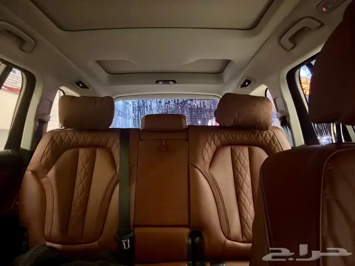 BMW X7 2021 مخزن اسود 29