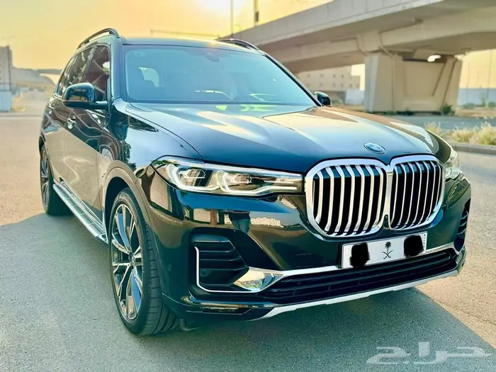 BMW X7 2021 مخزن اسود 12