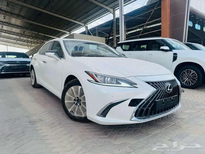 عرض لكزس ES350CA موديل 2025 بالنقد والتقسيط 0