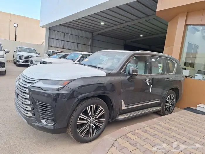 لكزس LX600 BB 2025 اقساط جميع انواع البنوك 13