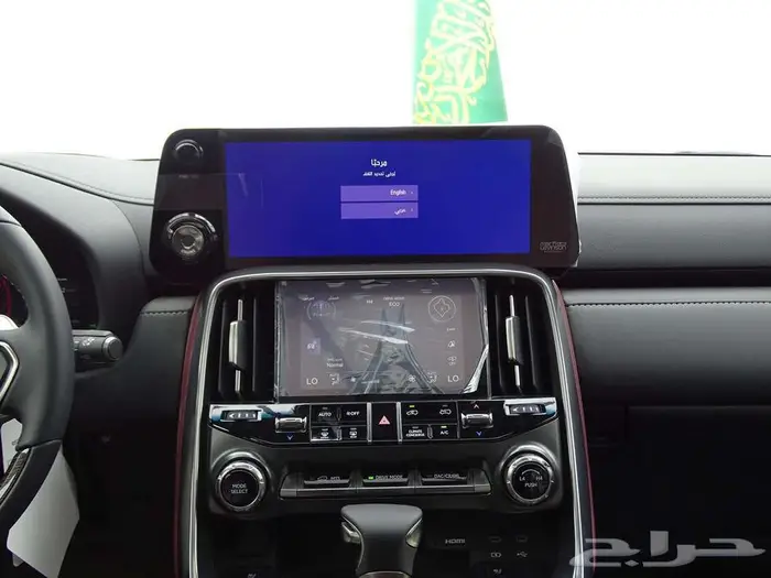 لكزس LX600 2025 بريمي داخليه احمر 8