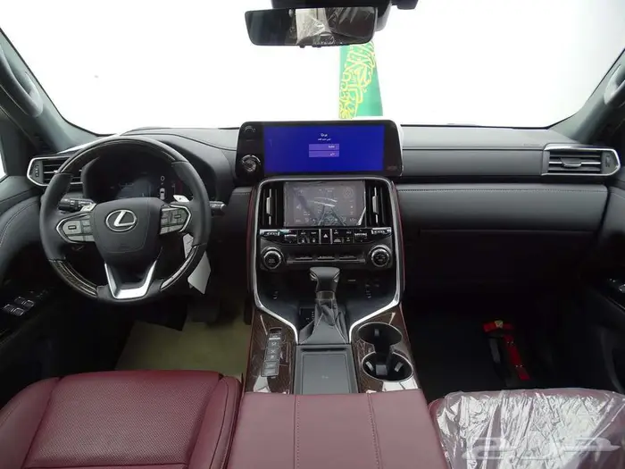 لكزس LX600 2025 بريمي داخليه احمر 6