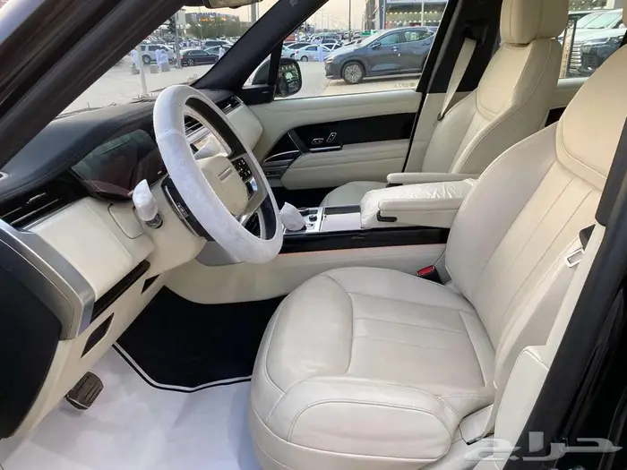 رنج روفر HSE V8 موديل 2023 خليجي 9